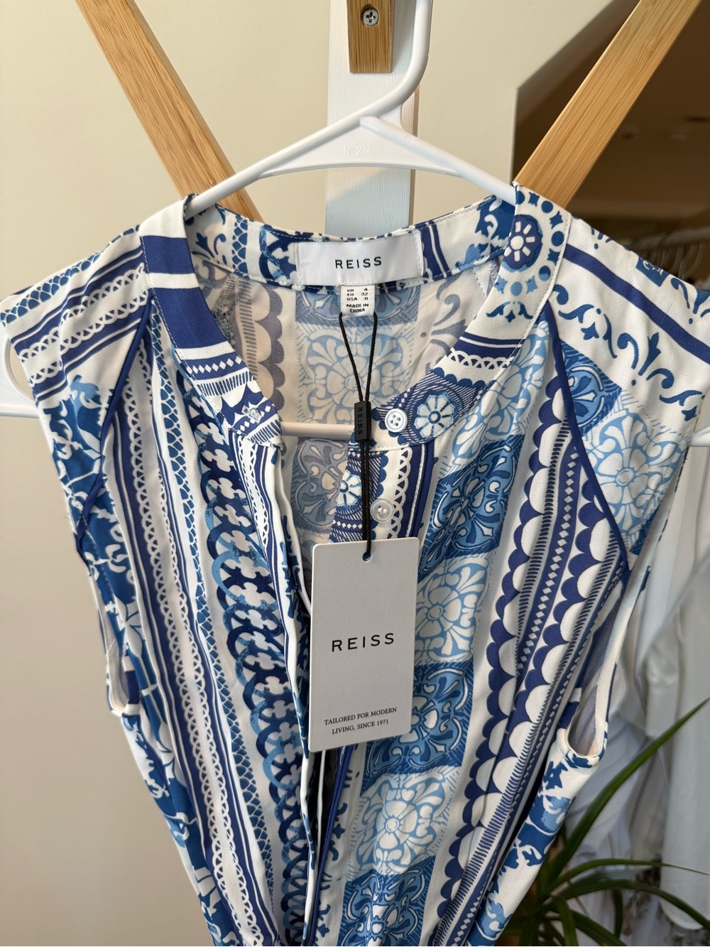 REISS Blue and White Printed Sleeveless Dress - Picture 3 of 5